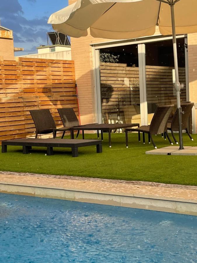 Valdevebas Chalet Con Piscina Madrid Exteriör bild