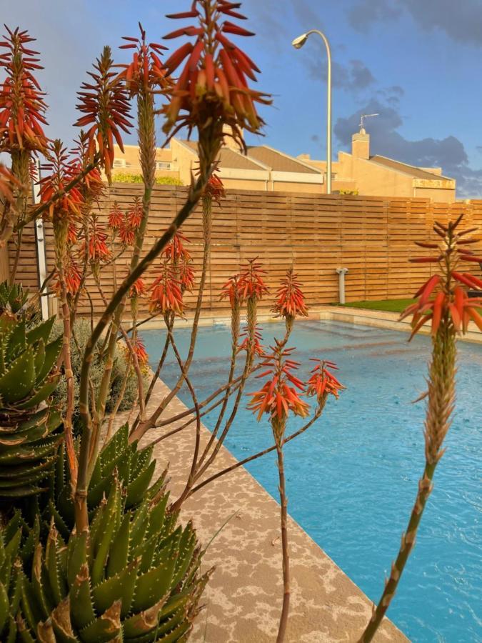 Valdevebas Chalet Con Piscina Madrid Exteriör bild