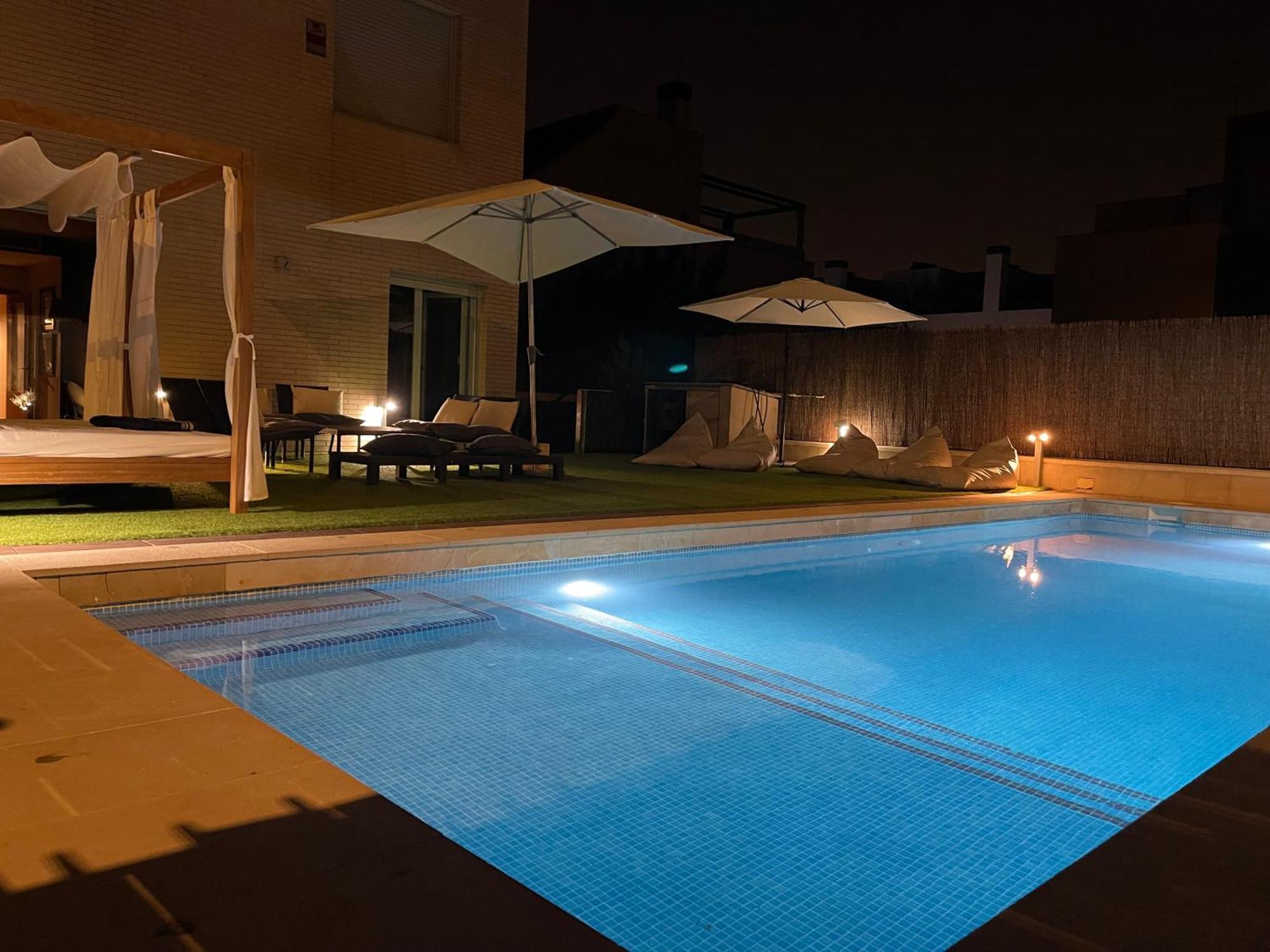 Valdevebas Chalet Con Piscina Madrid Exteriör bild